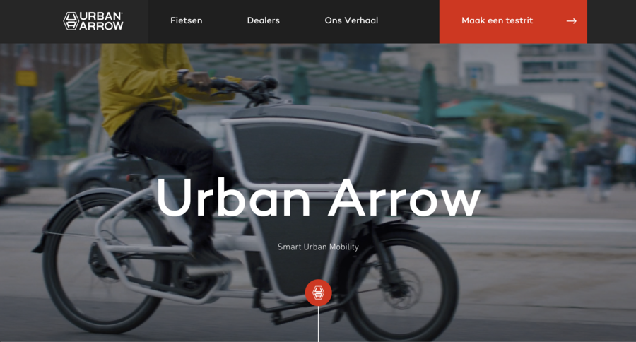 urbanarrow.com: De video op de achtergrond vertelt het verhaal waardoor de kop beknopt kan zijn.